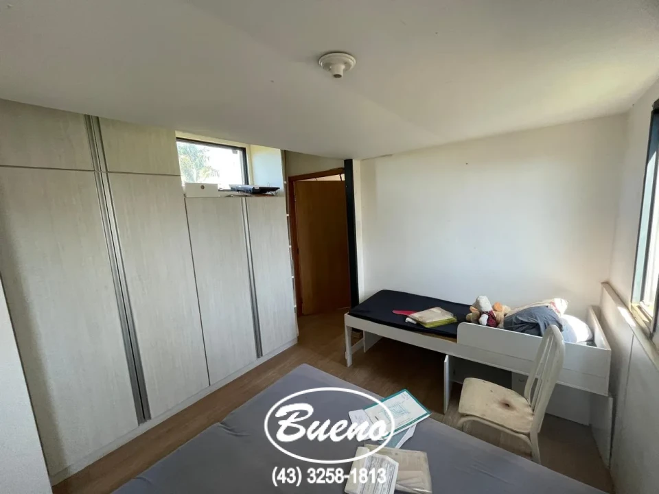 Imagens do imóveis Chácara Feita de Container à Venda