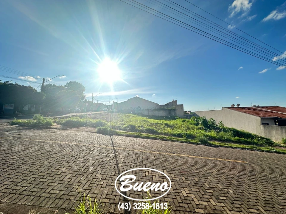 Imagens do imóveis Vende Terreno Esquina 250 metros
