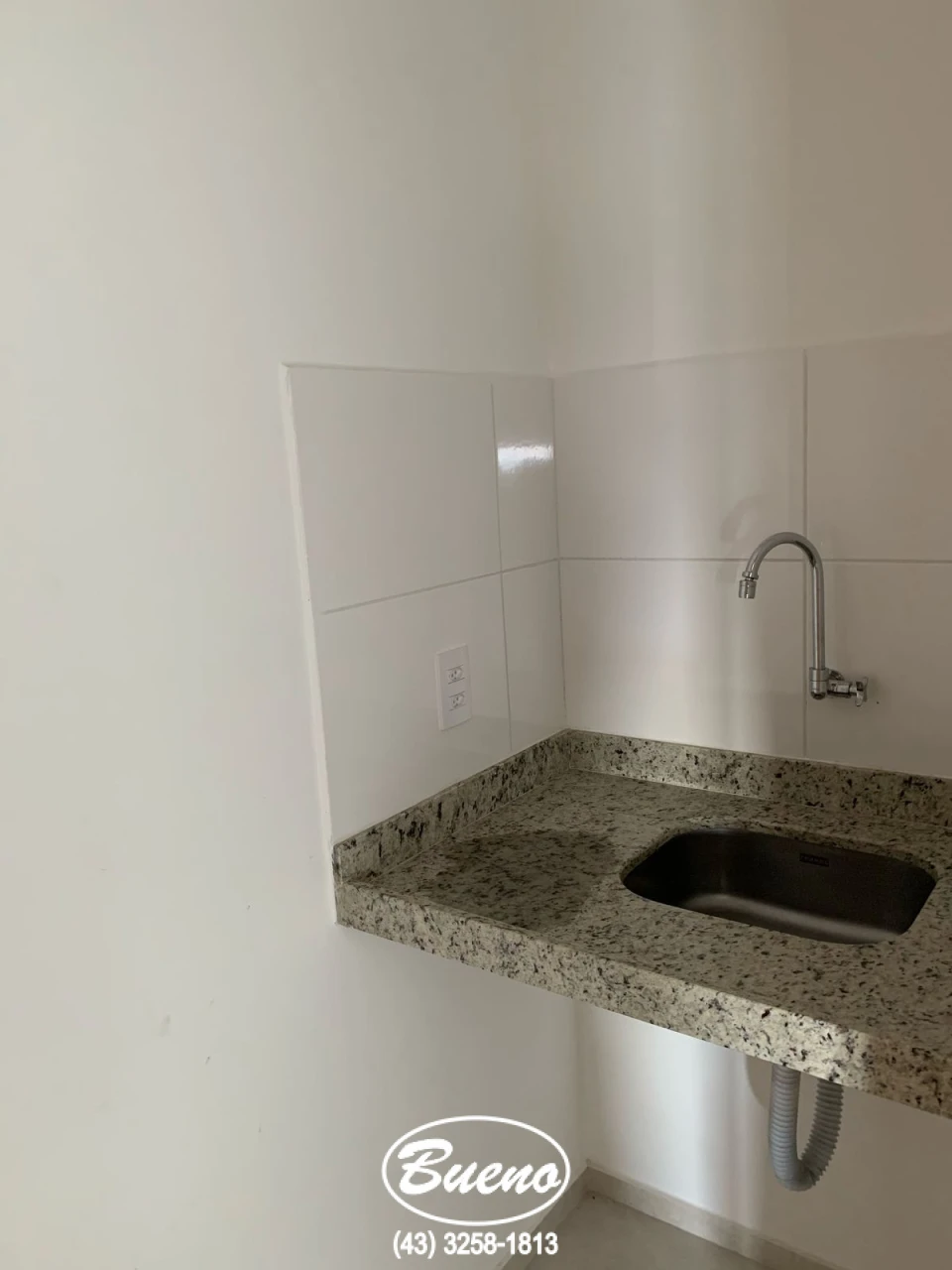 Imagens do imóveis Vende Sala Comercial Edifício D’Italia