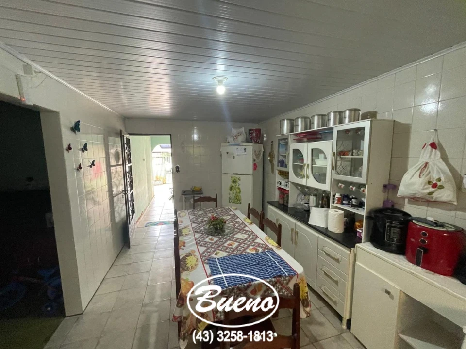 Imagens do imóveis Terreno com 03 Casas