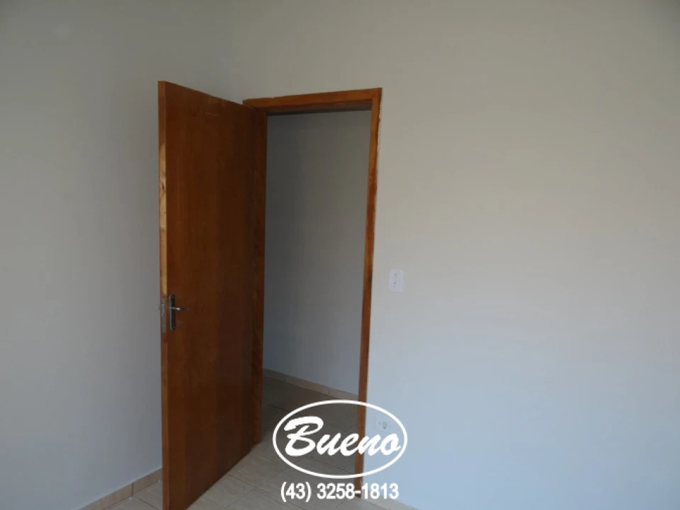 Casa para Locação na Av. Estudantes