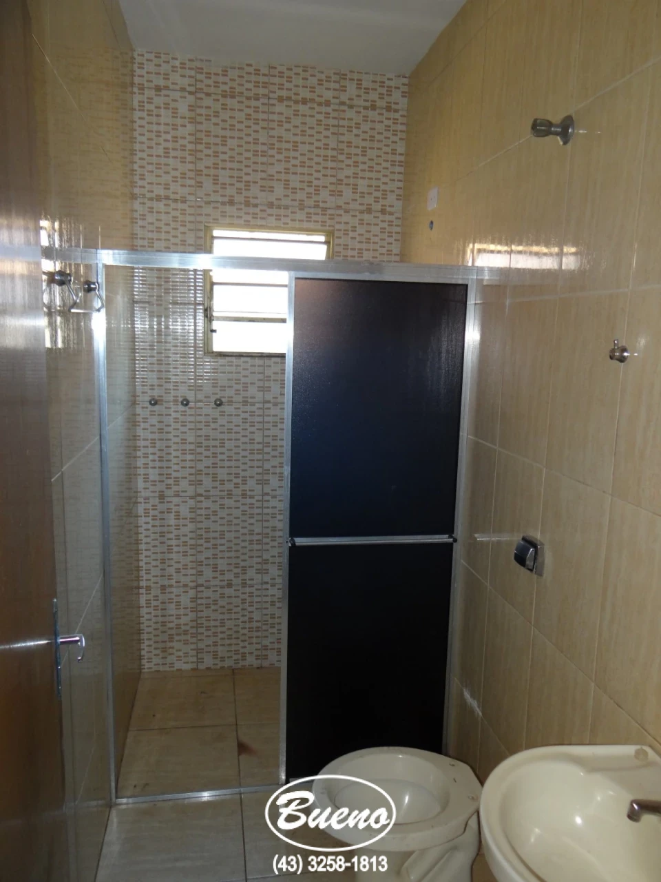 Casa para Locação na Av. Estudantes