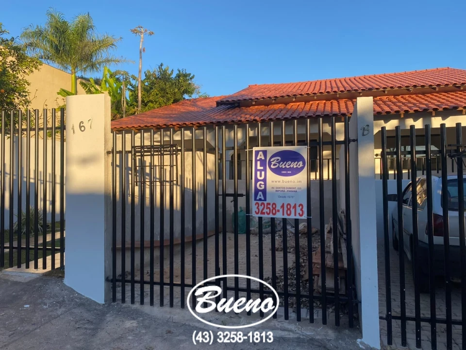 Imagens do imóveis Casa de Fundos para Locação