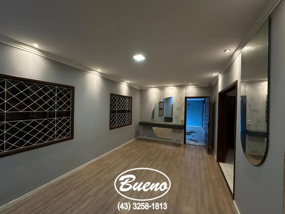 Imagens do imóveis Vende Linda Casa no Jardim Boa Vista