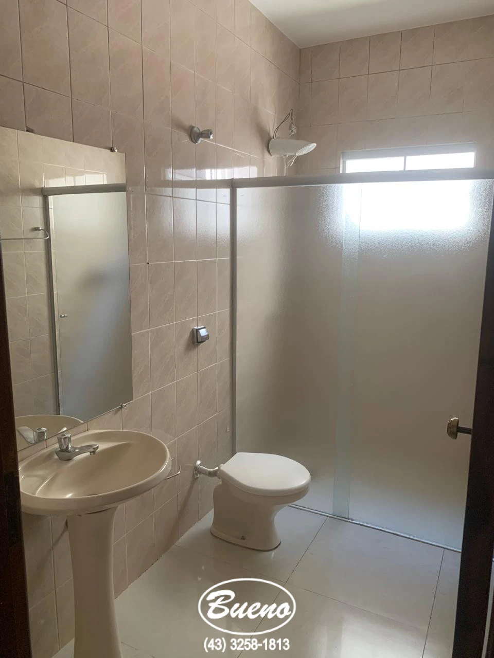 Imagens do imóveis Vende Linda Casa Jardim Brasilia