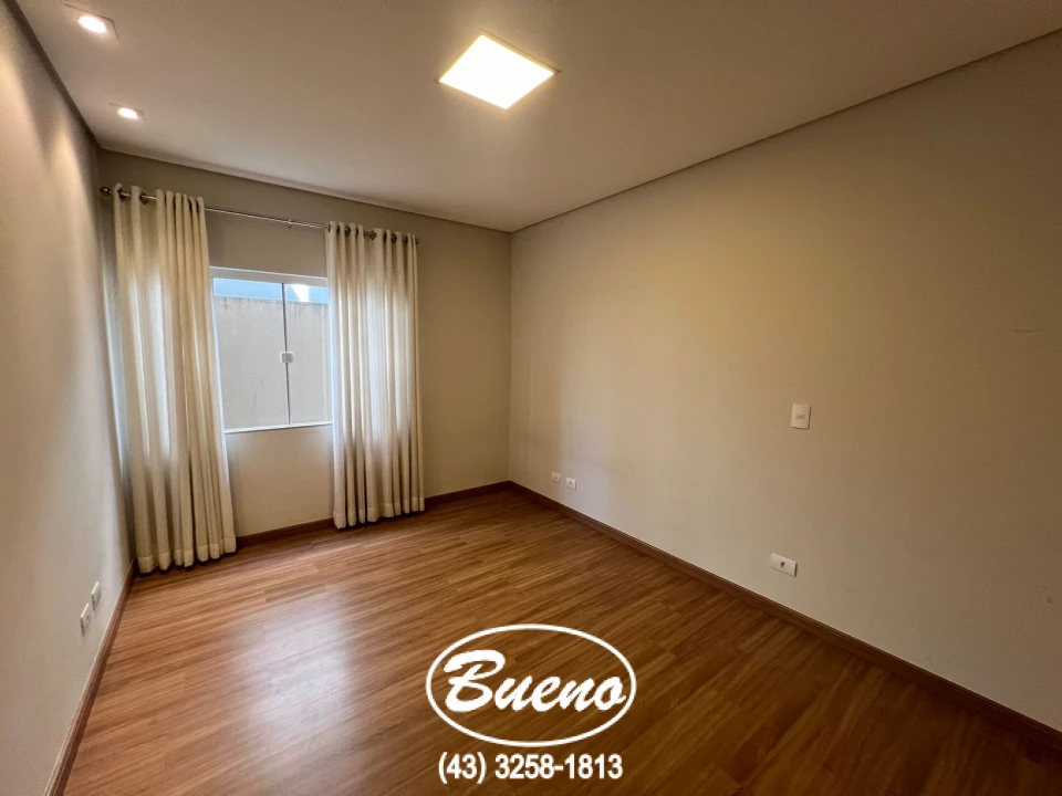 Imagens do imóveis Casa p/Locação no Cond. Royal Boulevard