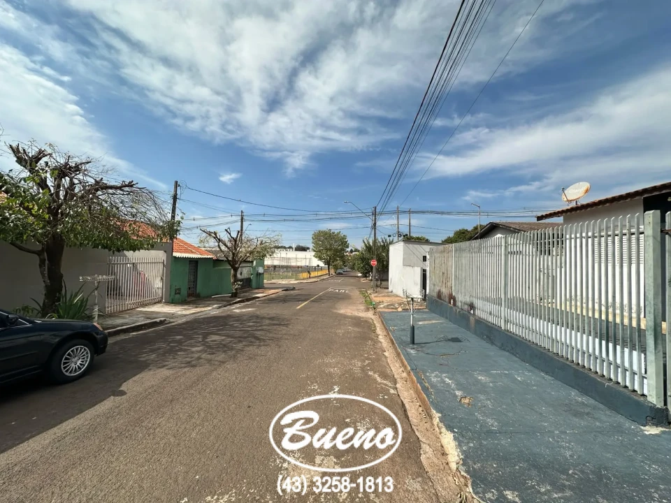Imagens do imóveis Vende Casa no Jardim Santa Paula com Edícula no Fundo