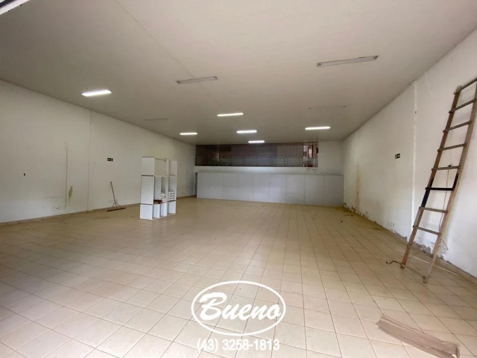 Imagens do imóveis Barracão Comercial P/ Locação na Av. Dezenove de Dezembro