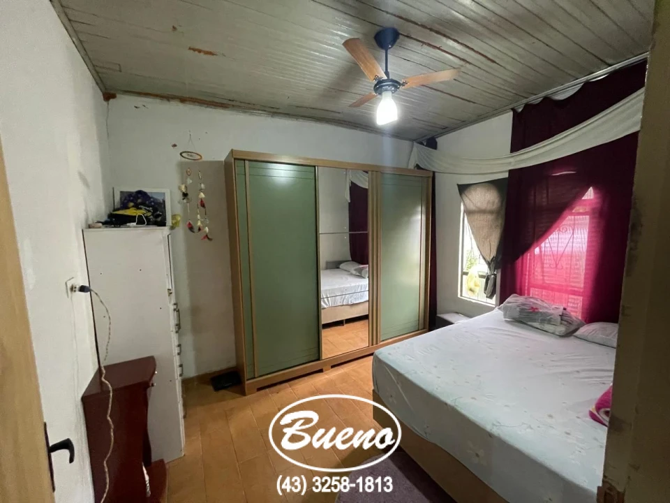 Imagens do imóveis Terreno com 03 Casas