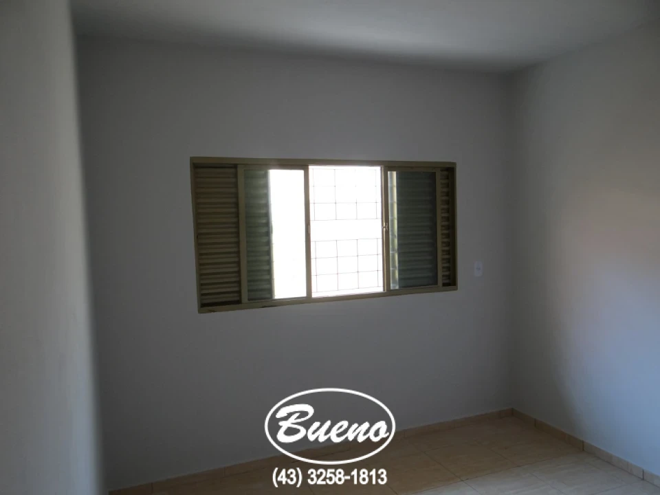Casa para Locação na Av. Estudantes