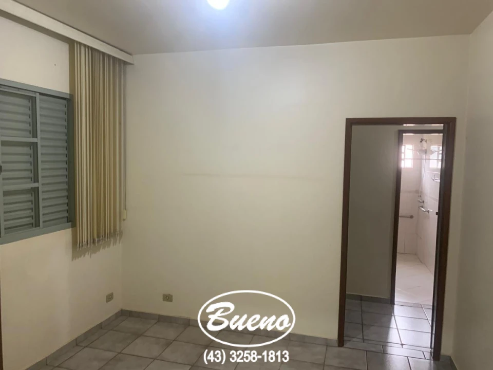 Imagens do imóveis Vende Casa na Avenida dos Estudantes