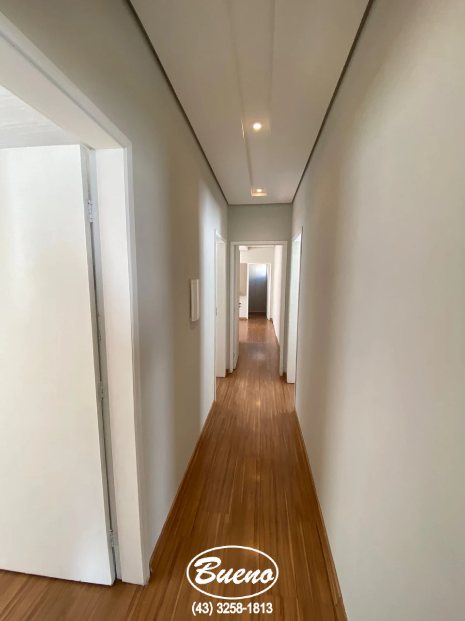 Imagens do imóveis CASA P/ LOCAÇÃO NA AV. ESTUDANTES