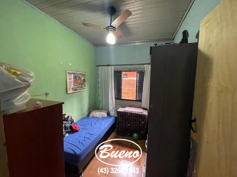 Imagens do imóveis Terreno com 03 Casas