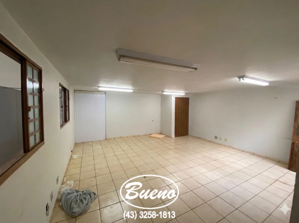 Imagens do imóveis Barracão Comercial P/ Locação na Av. Dezenove de Dezembro