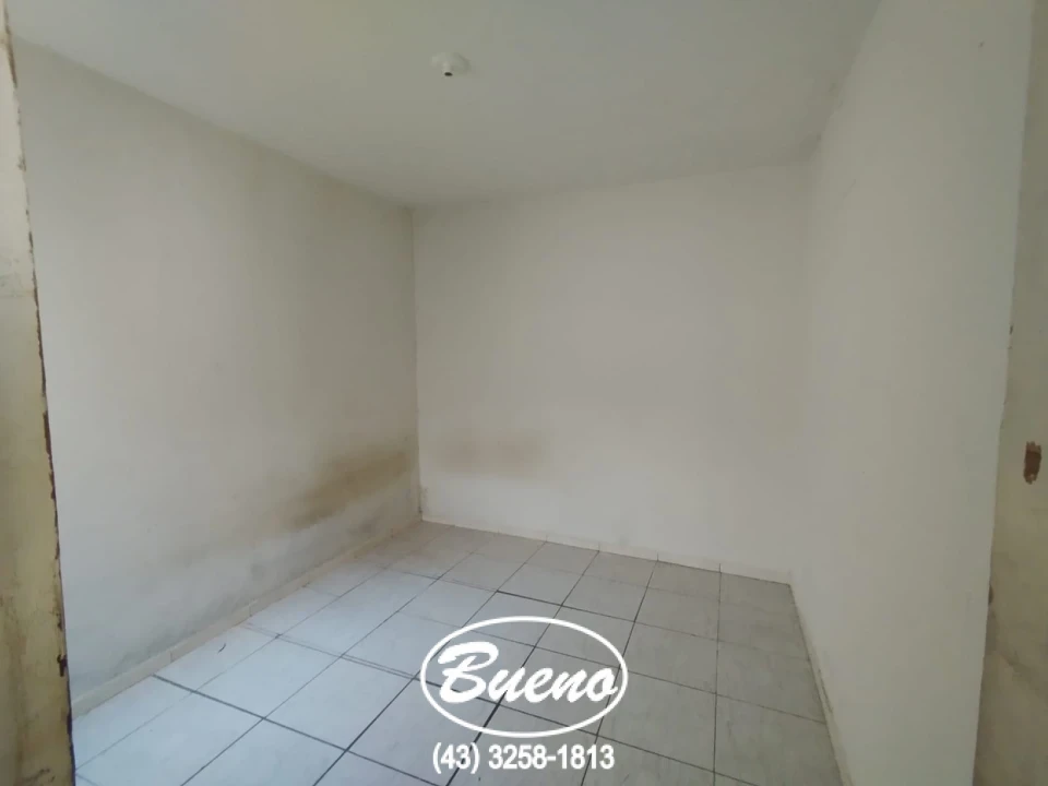 Imagens do imóveis Casa de Fundos para Locação
