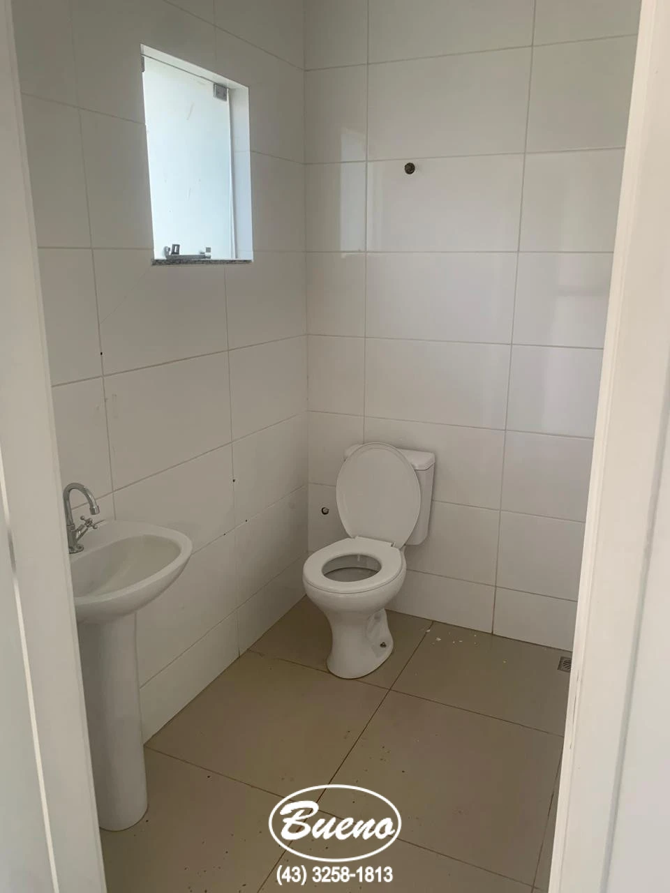 Imagens do imóveis Vende Casa Comercial no Centro