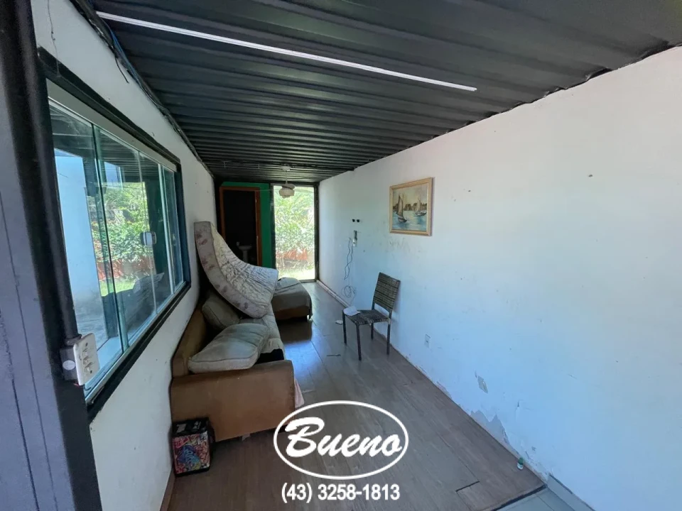 Imagens do imóveis Chácara Feita de Container à Venda