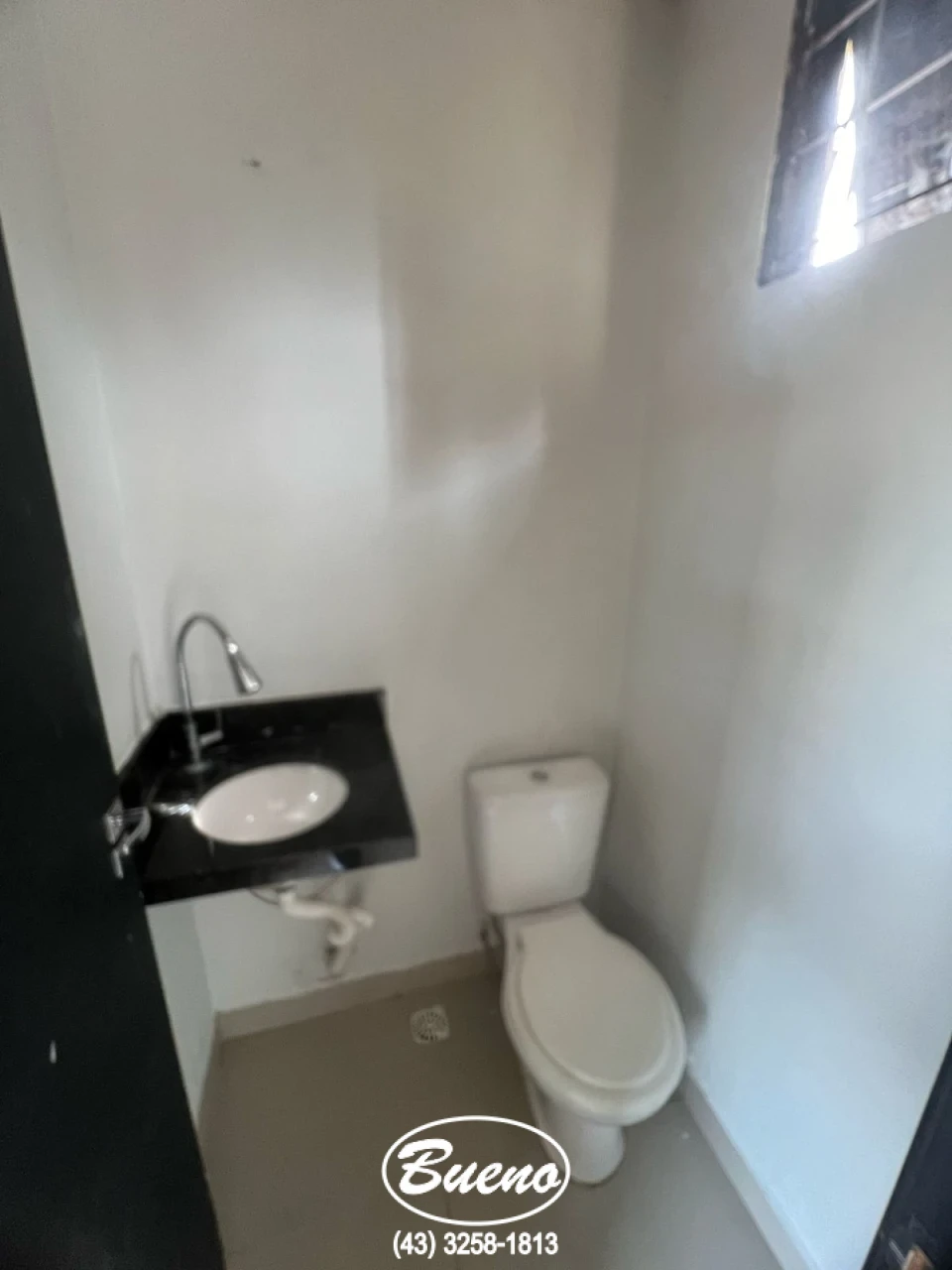 Imagens do imóveis Escritório P/ Locação na Av. Souza Naves
