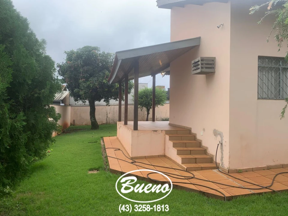 Imagens do imóveis Vende Casa na Avenida dos Estudantes