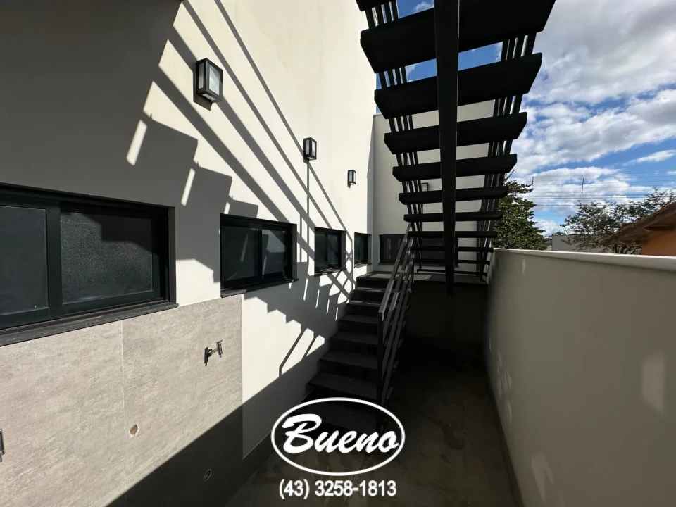 Imagens do imóveis Vende Lindo Imóvel Comercial