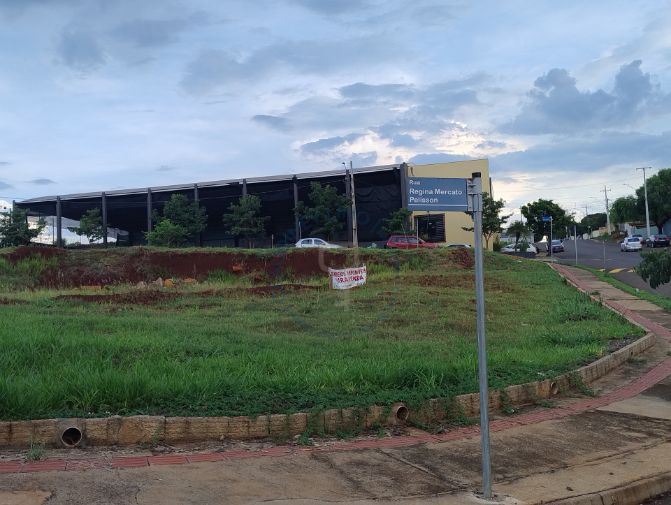 Imagens do imóveis Terreno Comercial em Ibiporã-Pr