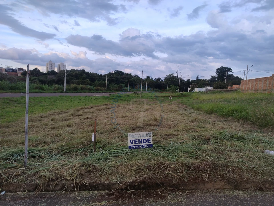 Imagens do imóveis Terreno em Ibiporã