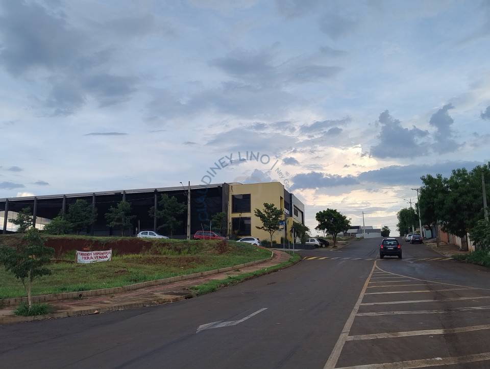 Imagens do imóveis Terreno Comercial em Ibiporã-Pr