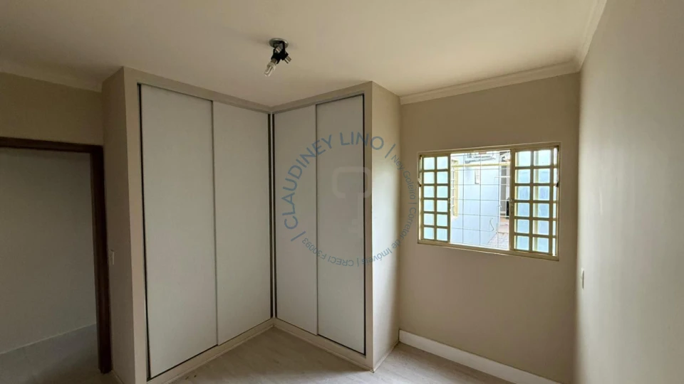 Imagens do imóveis Casa Disponível Para Venda Em Ibiporã