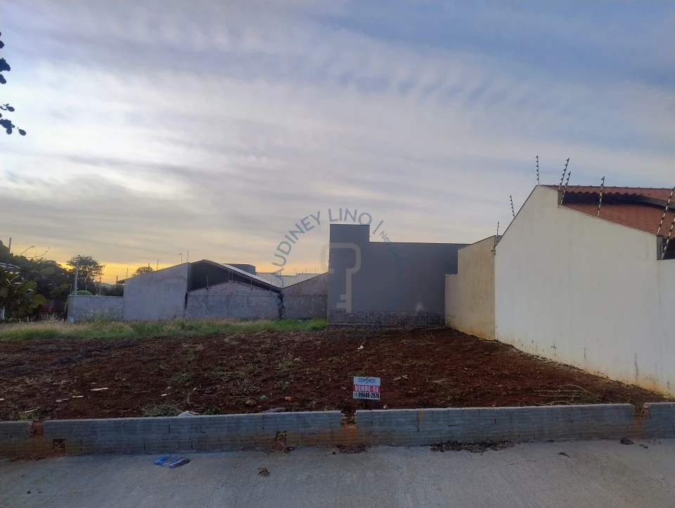 Imagens do imóveis Terreno Residencial Tucanos em Ibiporã