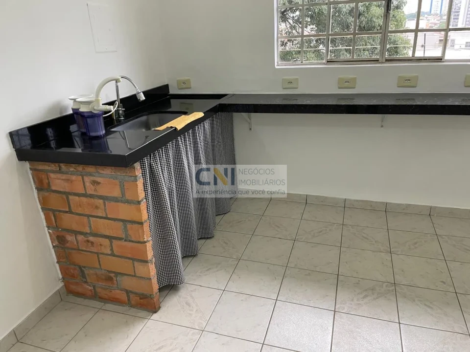 SALA COMERCIAL SOBRELOJA 5 - ED. BELA SUIÇA