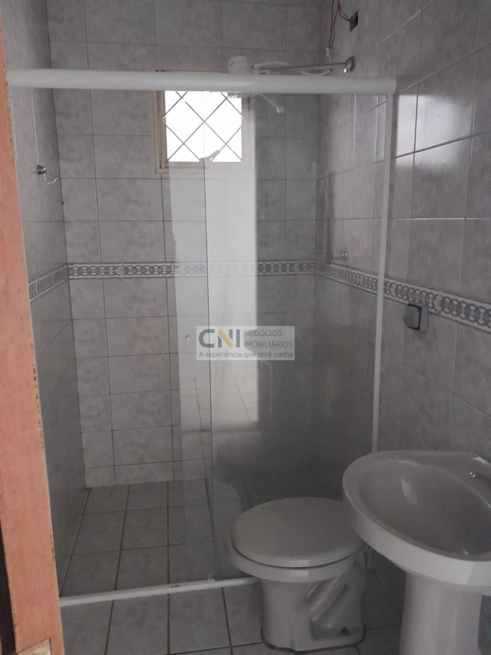Imagens do imóveis Casa Geminada À Venda Jardim Guararapes Londrina