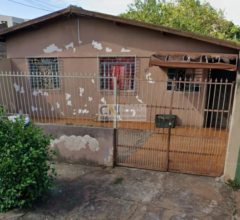 Imagens do imóveis Casa 2 quartos  À Venda  bairro Aeroporto Londrina