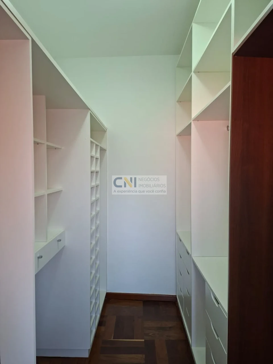 Imagens do imóveis Casa Em Condomínio golden park Para Alugar  Londrina