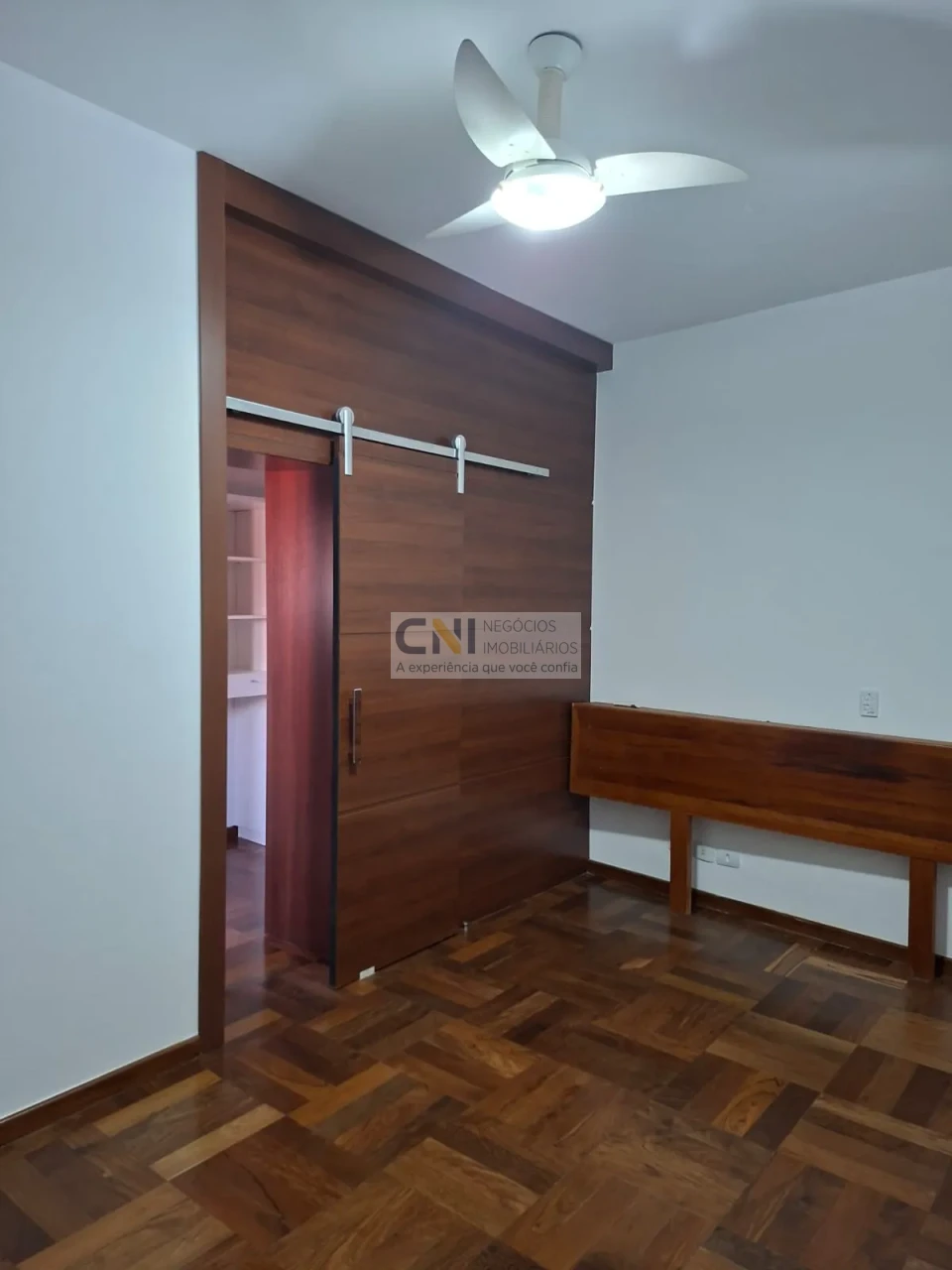 Imagens do imóveis Casa Em Condomínio golden park Para Alugar  Londrina