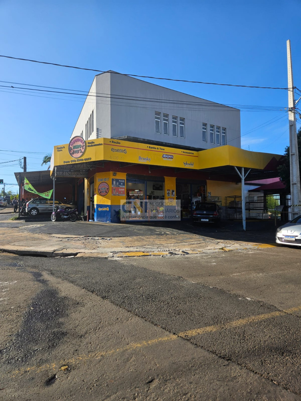 SALA COMERCIAL SOBRELOJA - ZONA NORTE
