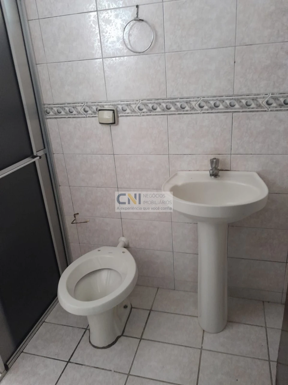 Imagens do imóveis Casa Geminada À Venda Jardim Guararapes Londrina