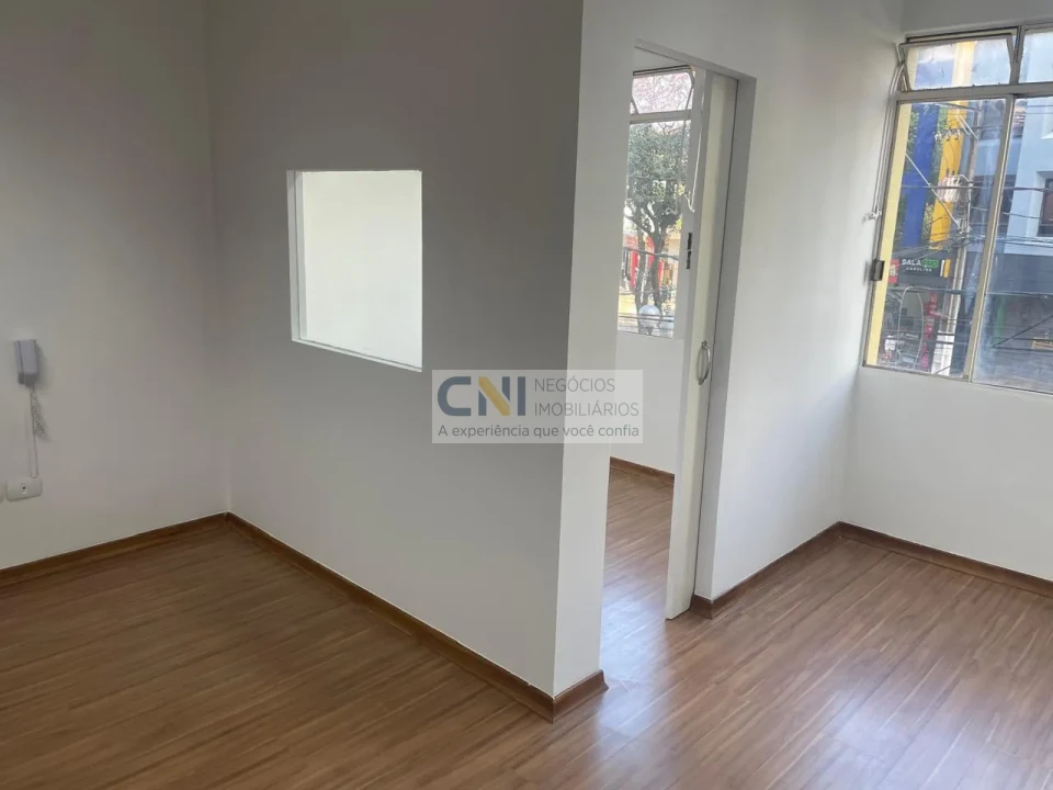 Imagens do imóveis SALA COMERCIAL - ED. METON - CENTRO