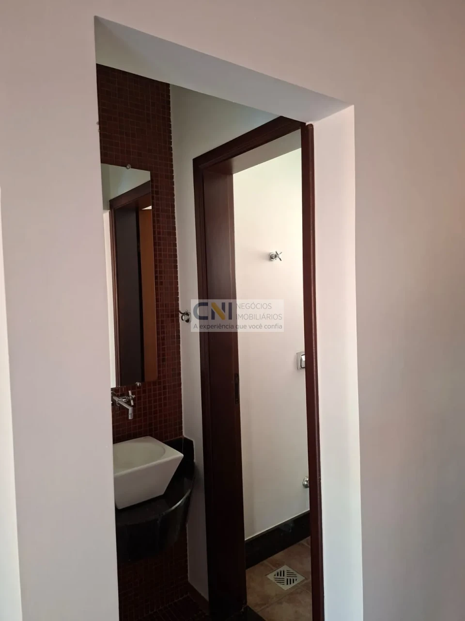 Imagens do imóveis Casa Em Condomínio golden park Para Alugar  Londrina