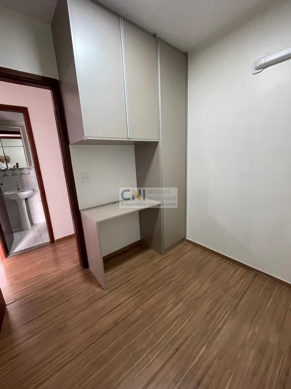 APARTAMENTO PARA LOCAÇÃO -  EDIFICIO MIGUEL ARIAS 02 QUARTOS - CENTRO