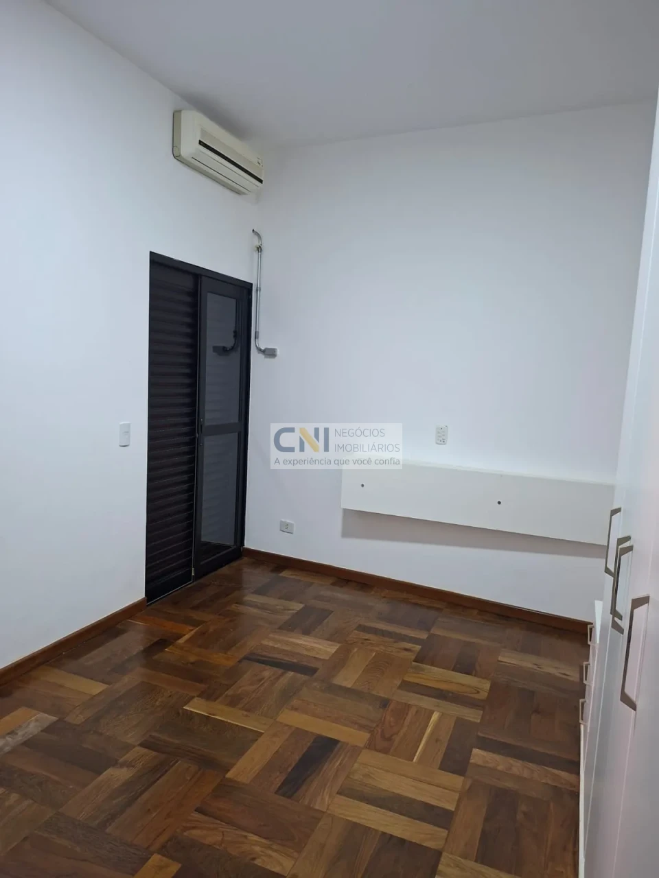 Imagens do imóveis Casa Em Condomínio golden park Para Alugar  Londrina