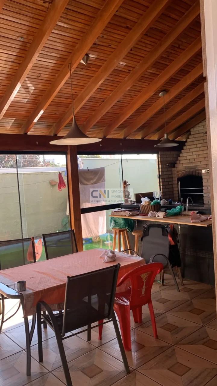 Imagens do imóveis casa jardim jerumenha zona sul Londrina