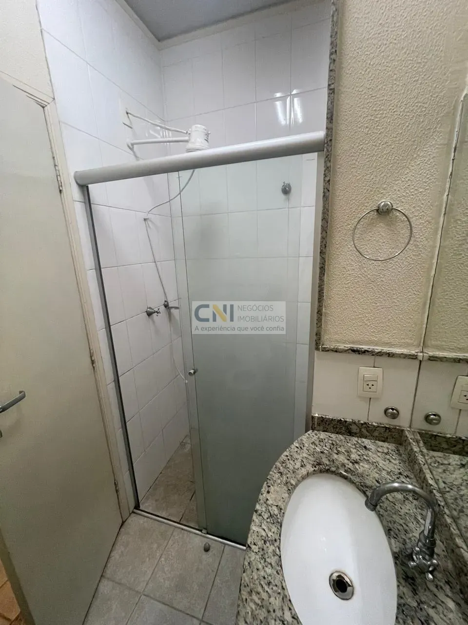 Imagens do imóveis ED. PALLADIUM - KITINETE MOBILIADA - CENTRO