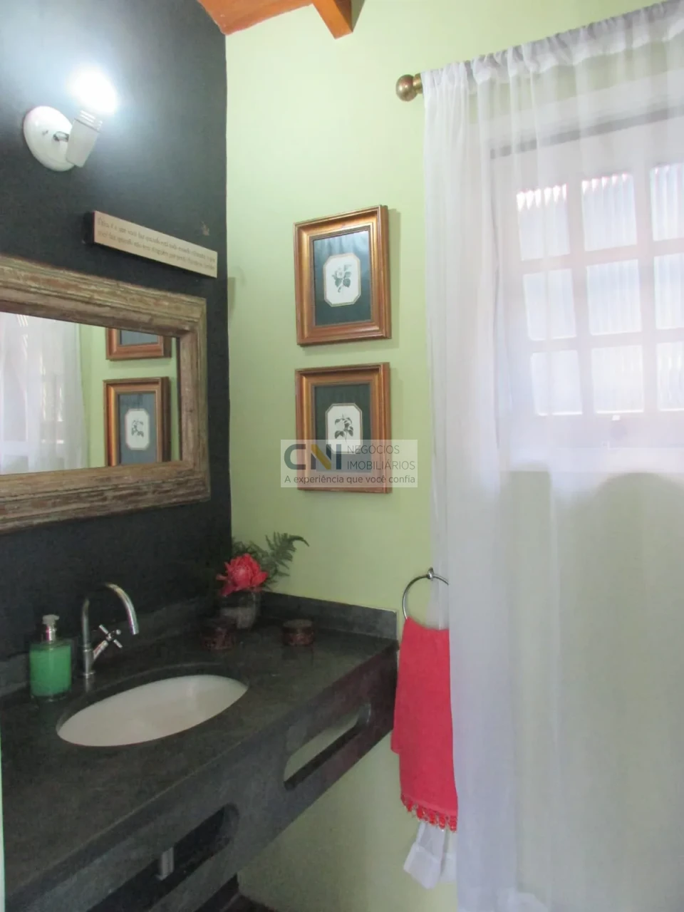 ÓTIMA CASA EM CARAGUATATUBA _ MATA ATLÂNTICA
