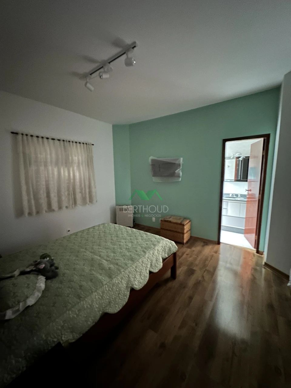 Imagens do imóveis Duplex a venda em campos do jordao