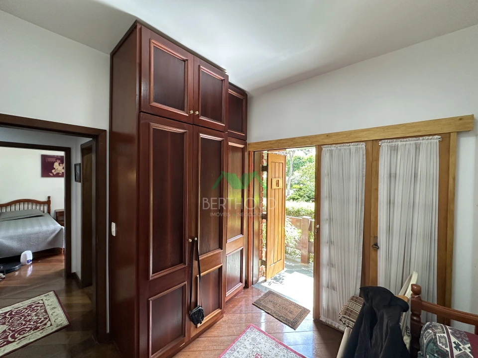 Imagens do imóveis APARTAMENTO A VENDA NO CORAÇÃO DO CAPIVARI EM CAMPOS DO JORDÃO  – OPORTUNIDADE IMPERDÍVEL!