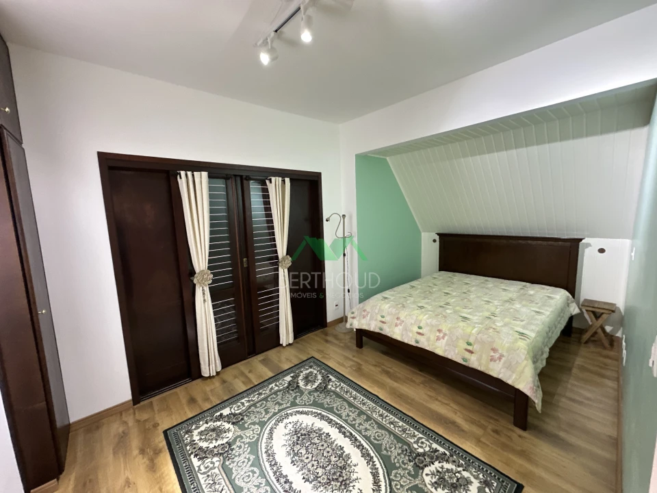 Imagens do imóveis Duplex a venda em campos do jordao