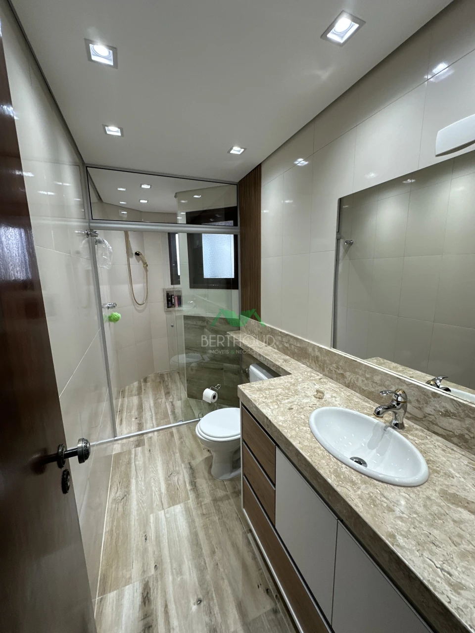 Imagens do imóveis Duplex a venda em campos do jordao