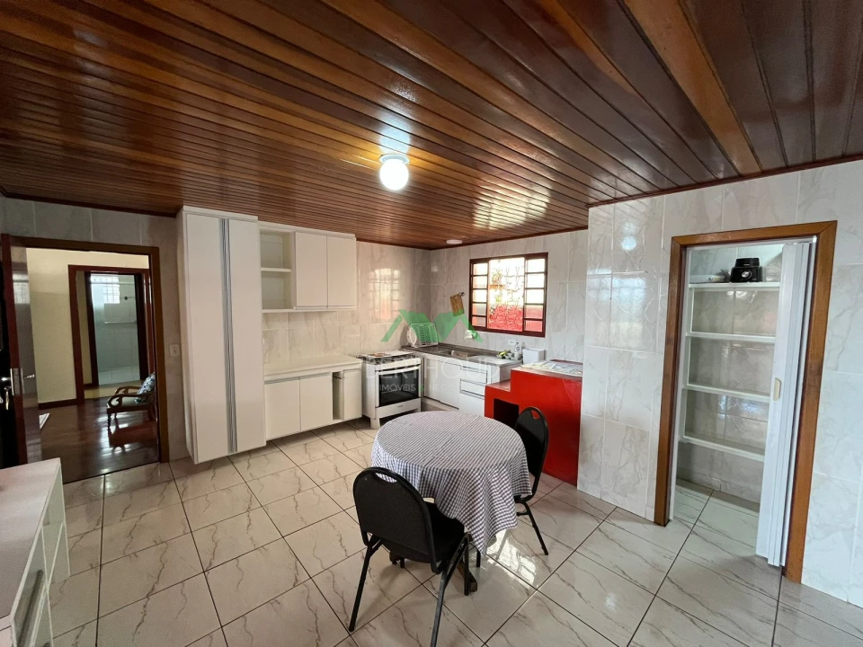 Imagens do imóveis Belíssima Casa À Venda Em Campos Do Jordão