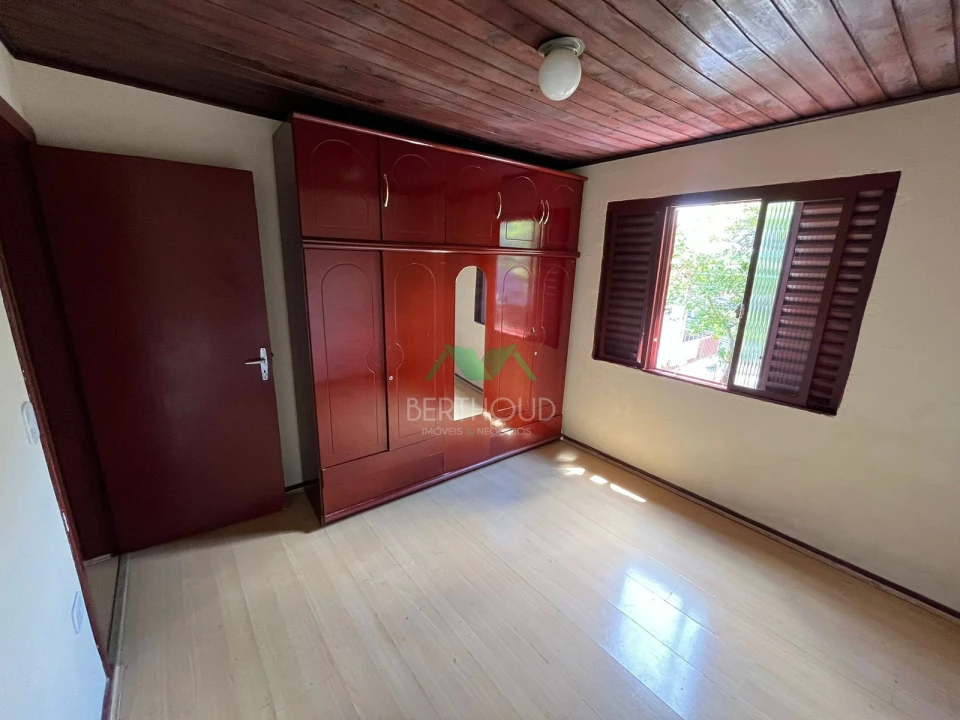 Imagens do imóveis Belíssima Casa À Venda Em Campos Do Jordão