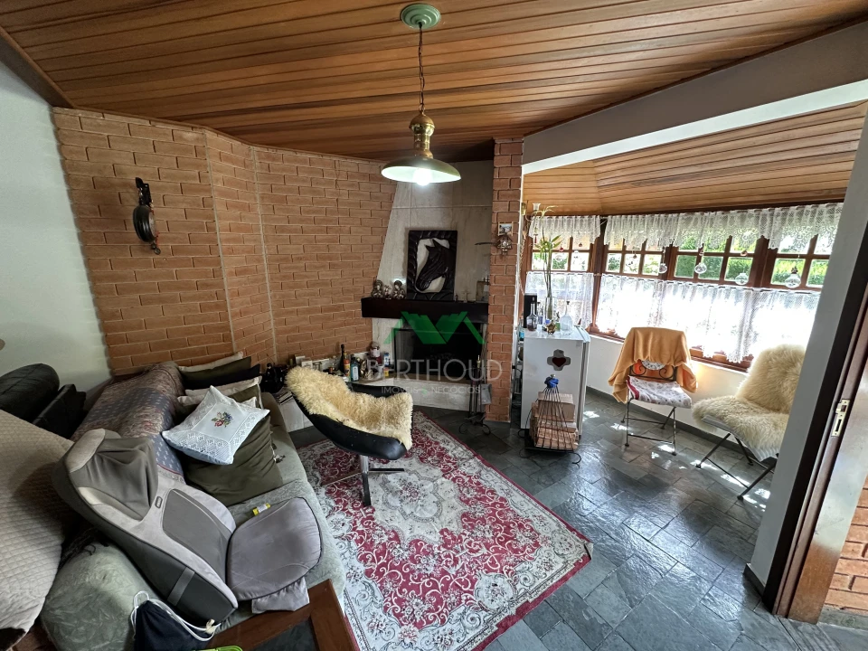 Imagens do imóveis APARTAMENTO A VENDA NO CORAÇÃO DO CAPIVARI EM CAMPOS DO JORDÃO  – OPORTUNIDADE IMPERDÍVEL!